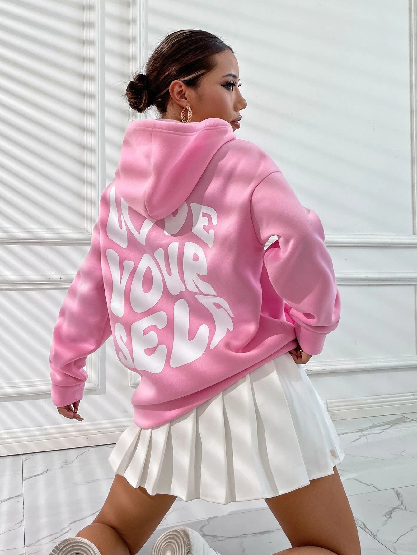 Elodie - Bluza z kapturem Love Yourself