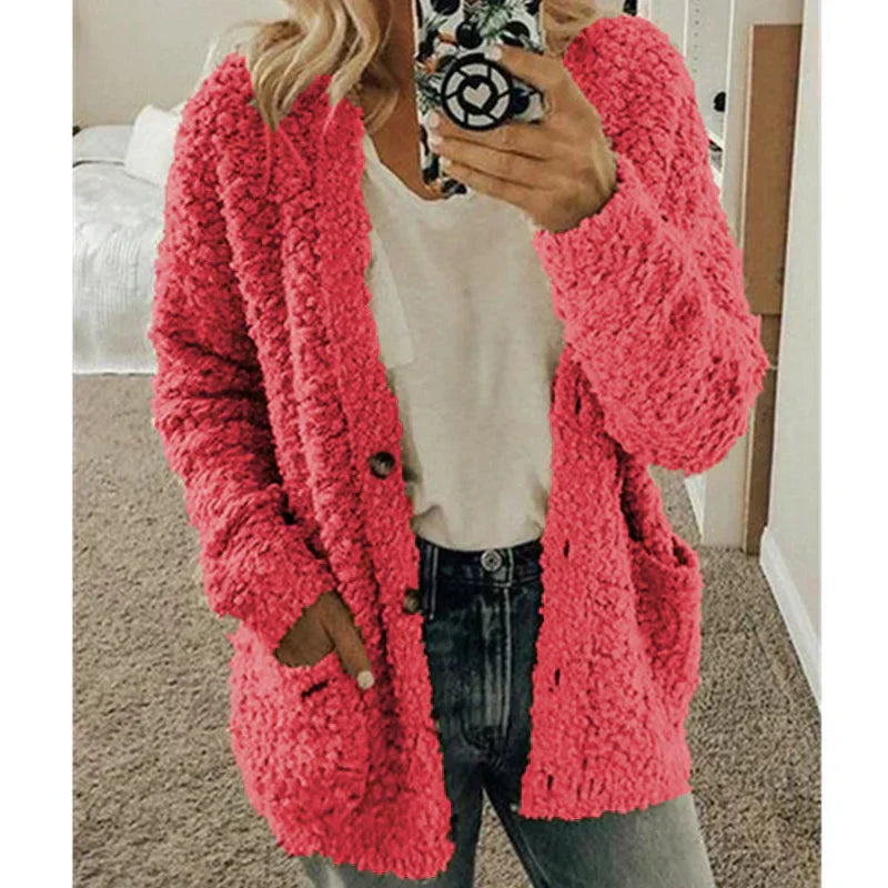 Stylowy sweter damski na zimę