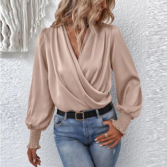 Farah - Elegancka bluzka z dekoltem w szpic