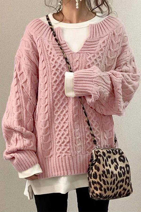 Sweter z eleganckim wzorem o luźnym kroju zapewniającym modny wygląd