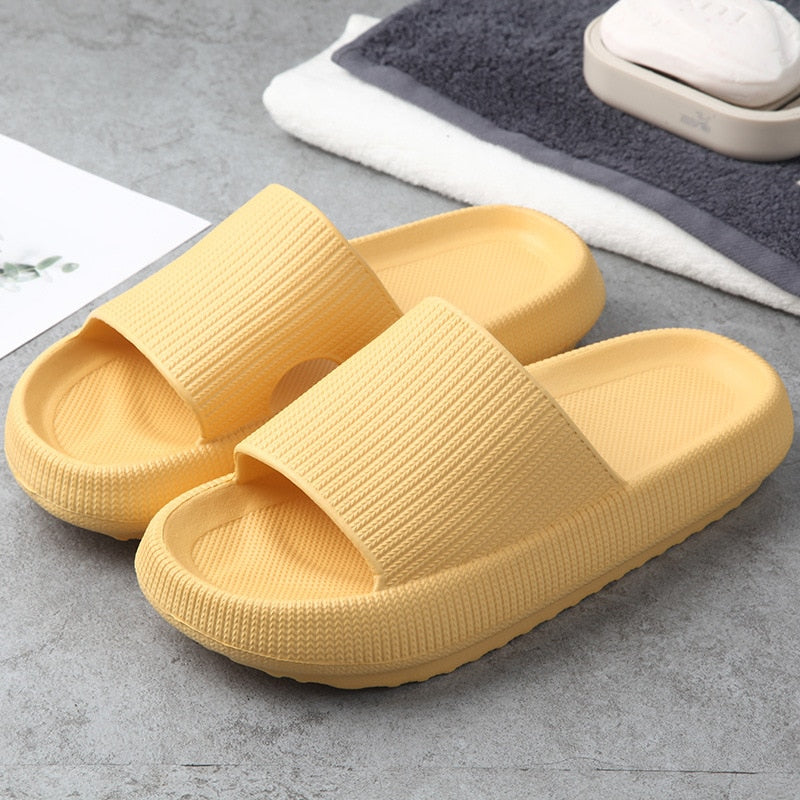 ComfySlides™: Kapcie dla kobiet