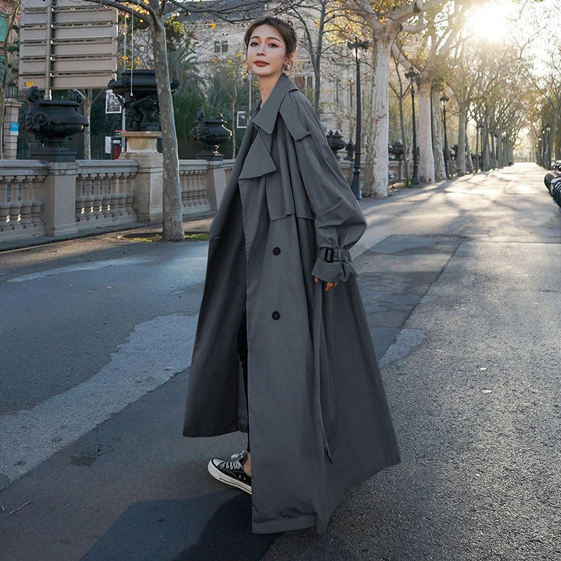 Yvonne - oversize'owy dwurzędowy trencz