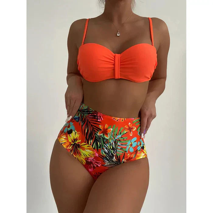Szykowne bikini z wysokim stanem i kwiatowym wzorem