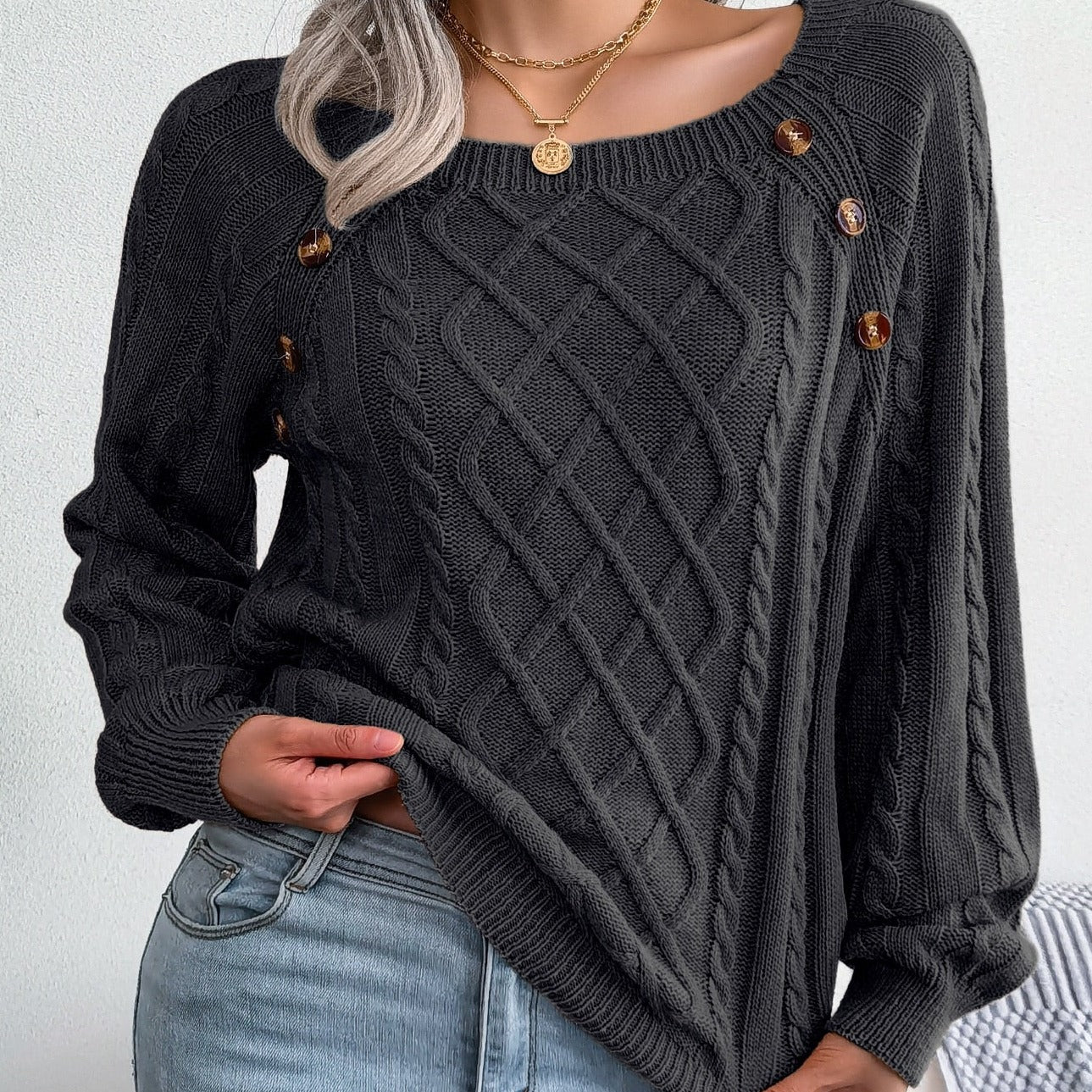 Stylowy sweter damski z dzianiny - Adelinda