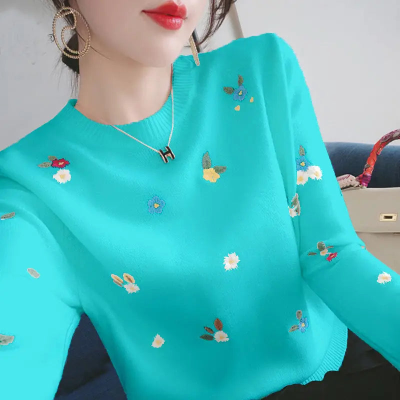 Valerea - Wibrujący sweter w kwiaty dla kobiet