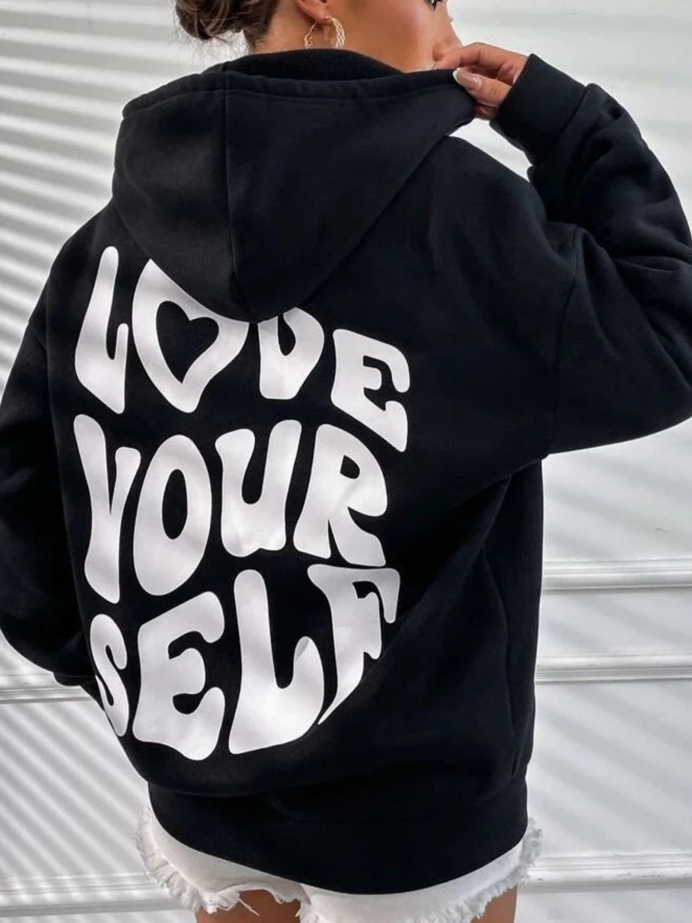Elodie - Bluza z kapturem Love Yourself