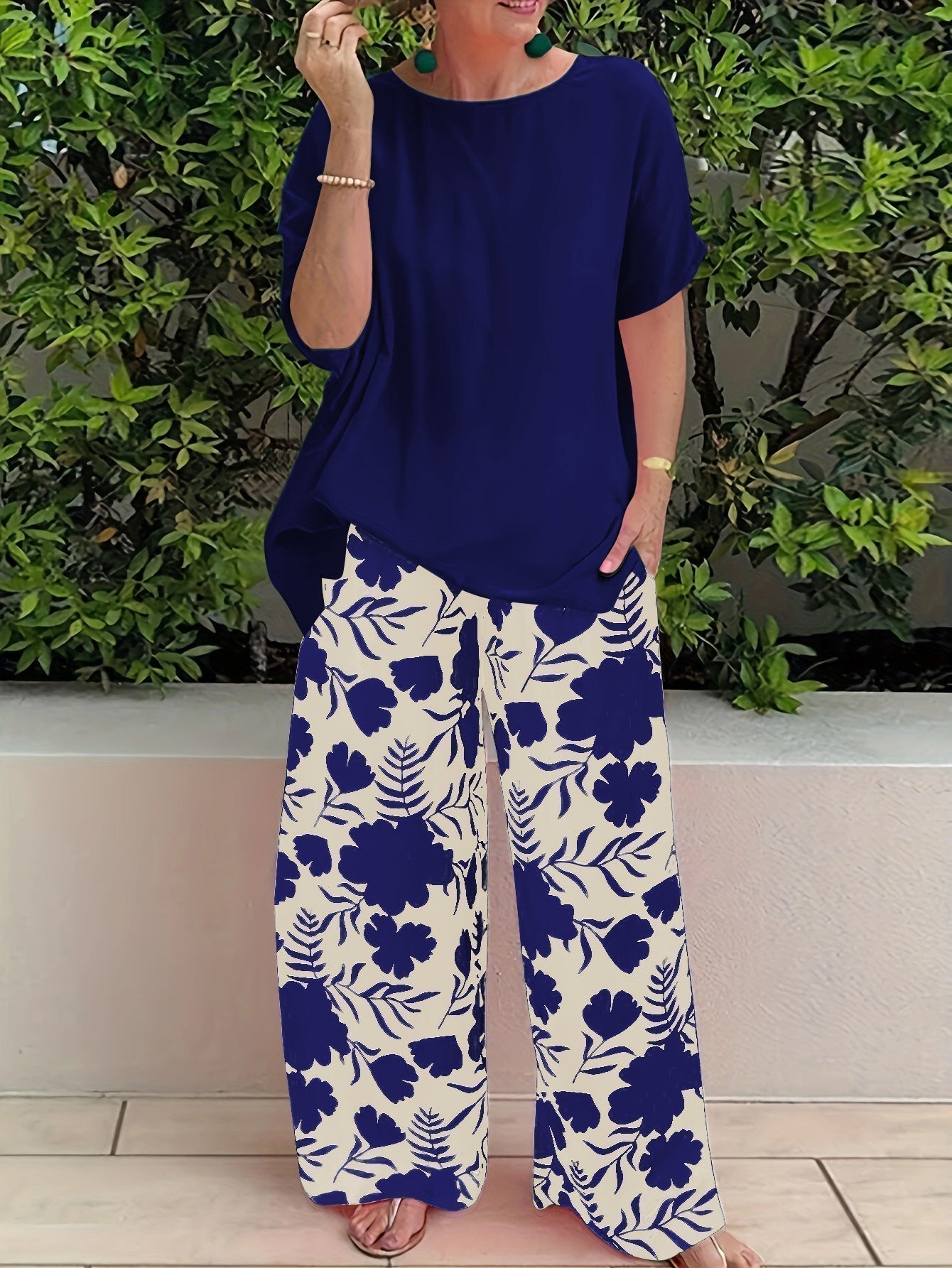 Bonnie - Elegancki zestaw w kwiaty zapewniający styl i wygodę