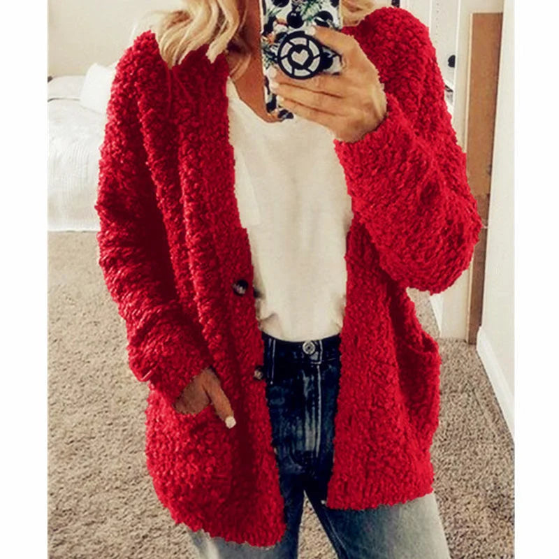 Stylowy sweter damski na zimę