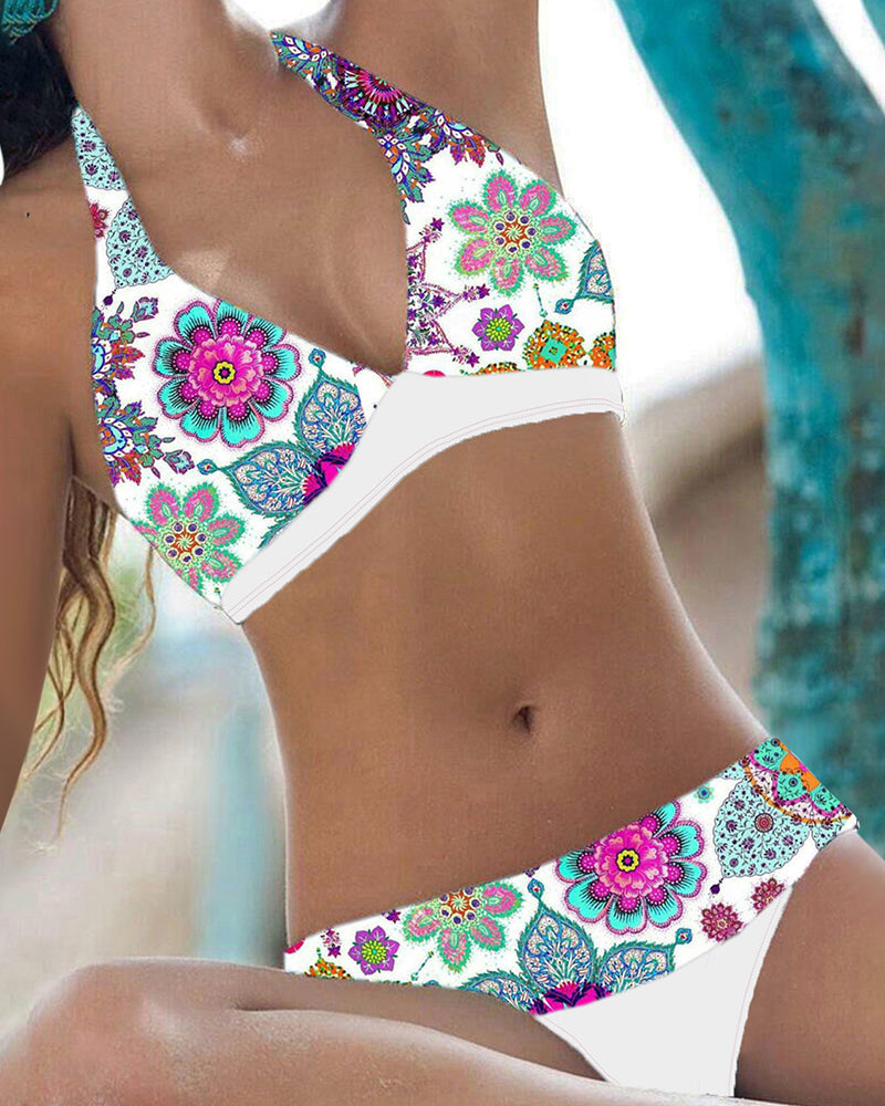 Komplet bikini w kwiatowy wzór
