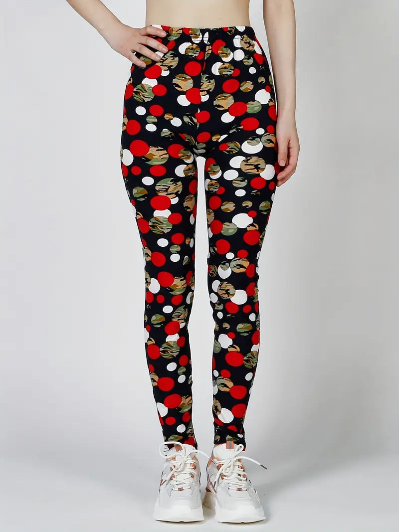 - Casualowe legginsy w kamuflażu z wysokim stanem