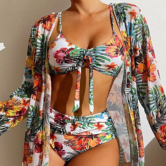 3-częściowe bikini z kwiatami i tuniką