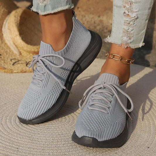 Ergonomiczne buty sportowe do aktywnego spędzania wolnego czasu