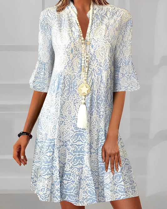 Elegancka sukienka damska z nadrukiem w stylu boho