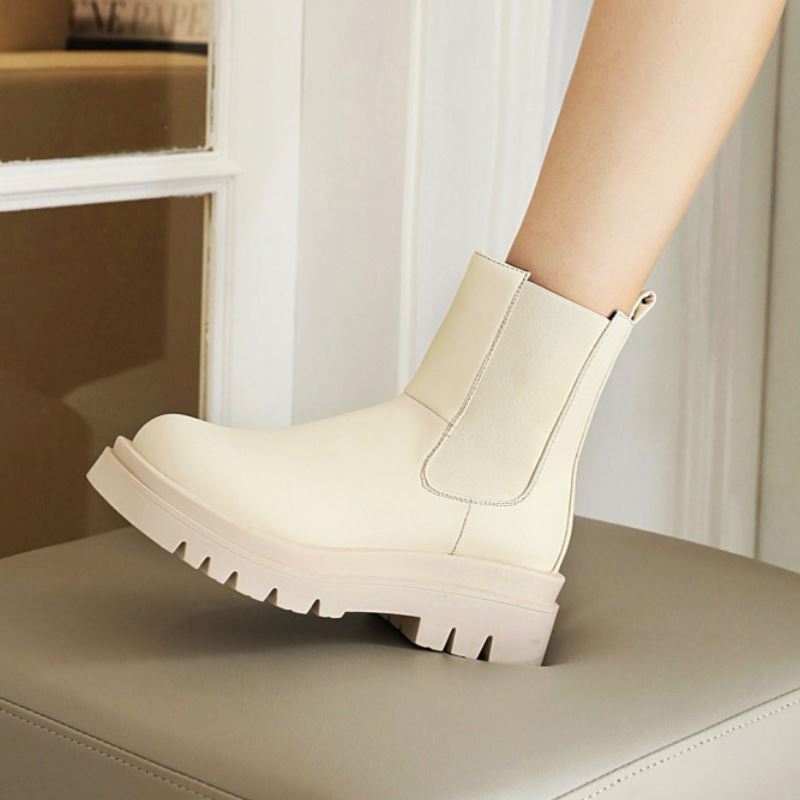 Eleganckie buty na chłodną jesień