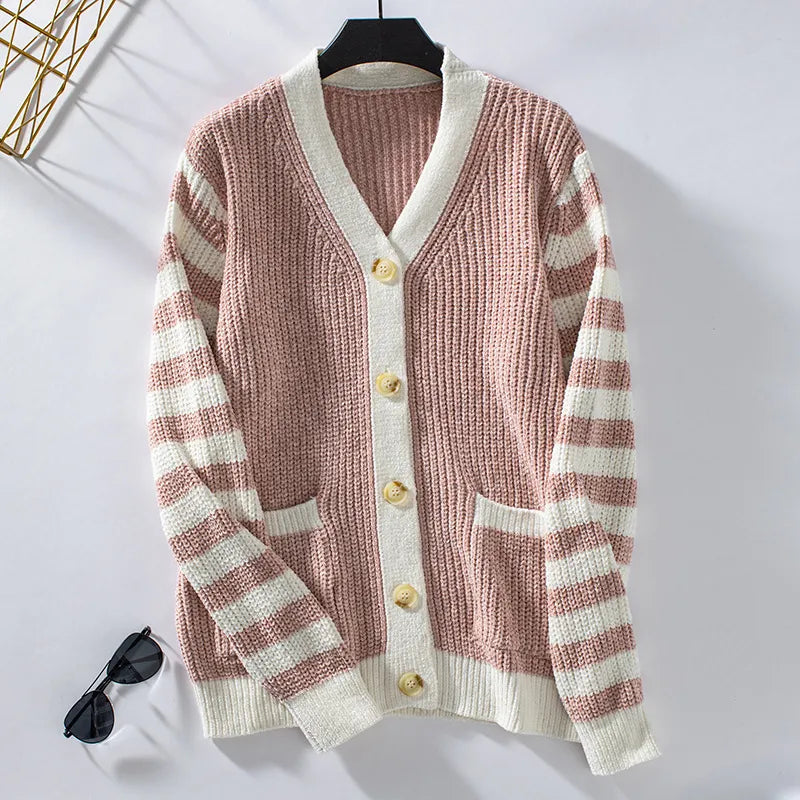 Sweter Amelie z guzikami w paski