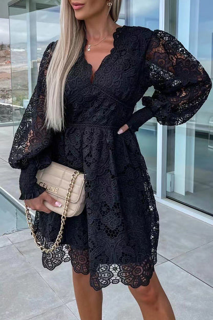 Klasyczna i elegancka sukienka