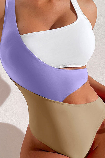 Zrelaksowane i świeże bikini