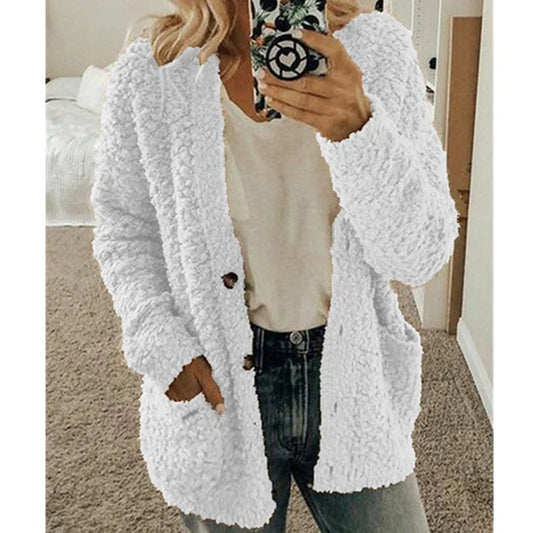 Stylowy sweter damski na zimę