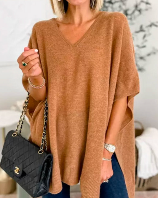 Sweter Adeline Plain Poncho z dekoltem w szpic i luźnym krojem