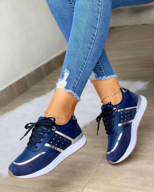Buty sportowe w jednolitym kolorze