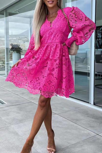 Klasyczna i elegancka sukienka