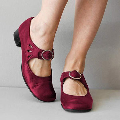 Buty z okrągłym noskiem Anika | Vintage