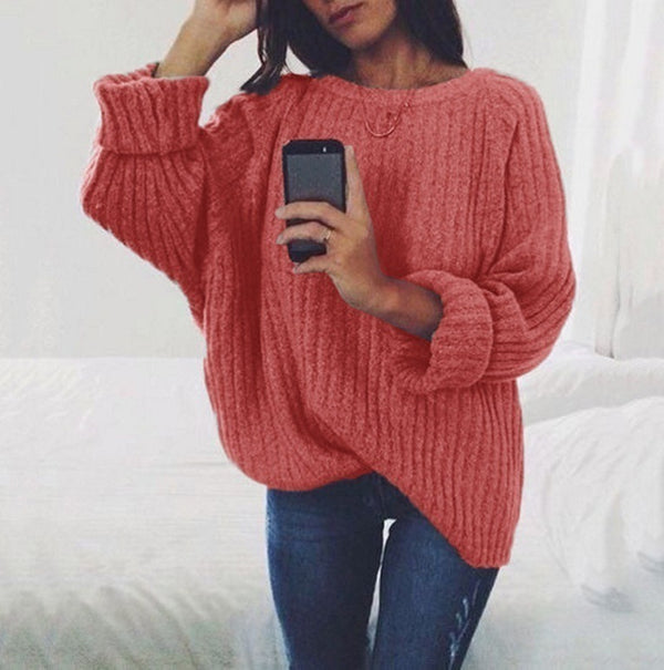 Wygodny sweter oversize z klasycznym okrągłym dekoltem