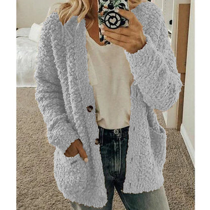 Stylowy sweter damski na zimę