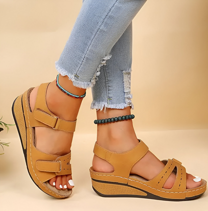 Allison® | Miękkie, eleganckie sandały z klinowym obcasem