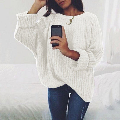 Wygodny sweter oversize z klasycznym okrągłym dekoltem