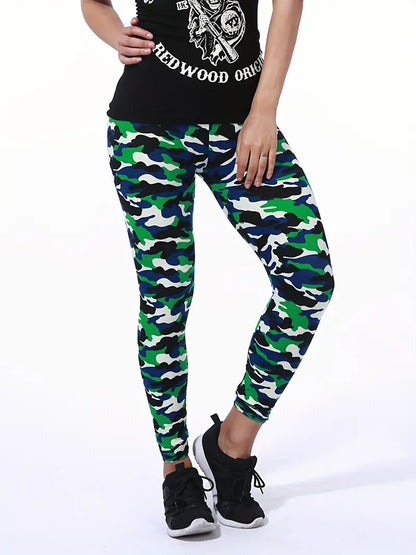 - Casualowe legginsy w kamuflażu z wysokim stanem