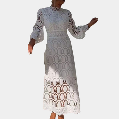 Elegancka koronkowa sukienka dla kobiet