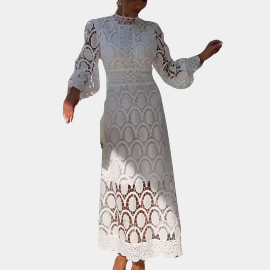 Elegancka koronkowa sukienka dla kobiet