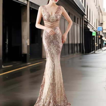 Raissa - Elegancka długa sukienka damska