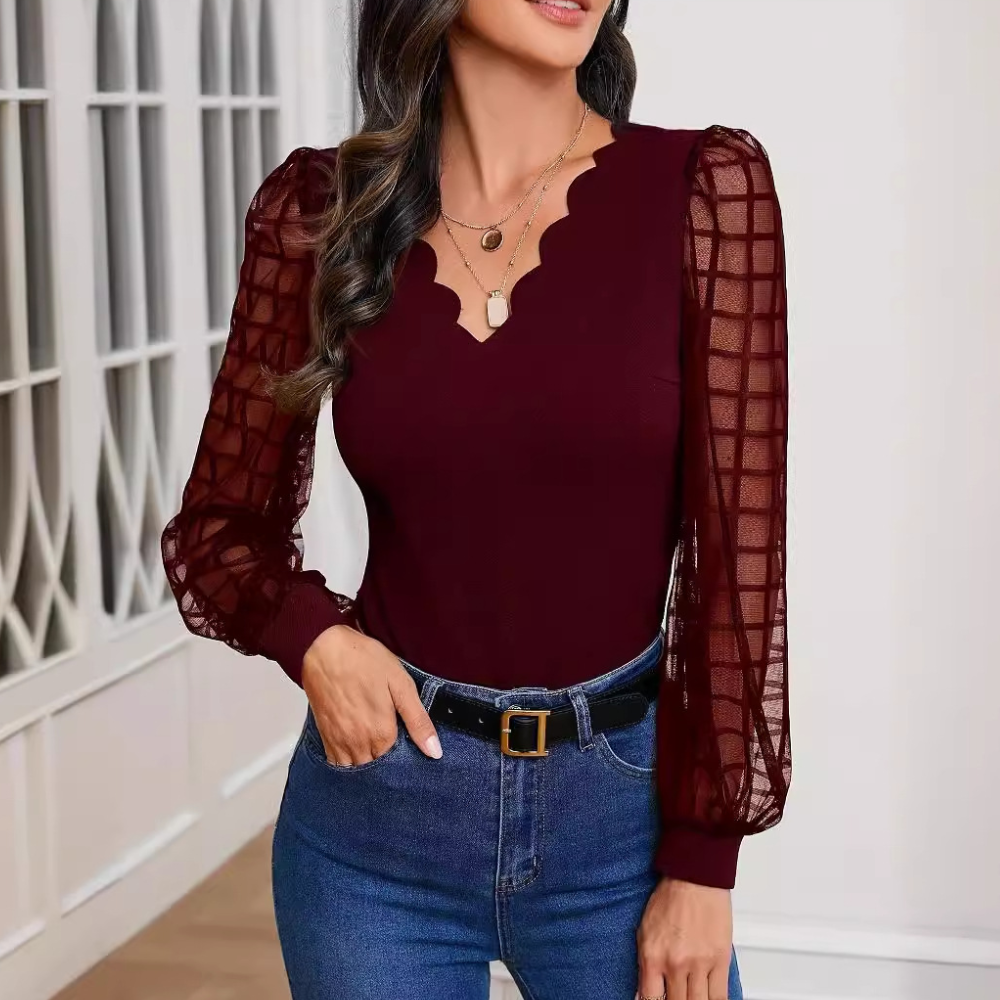 Ronja - Modny top damski z falistymi krawędziami