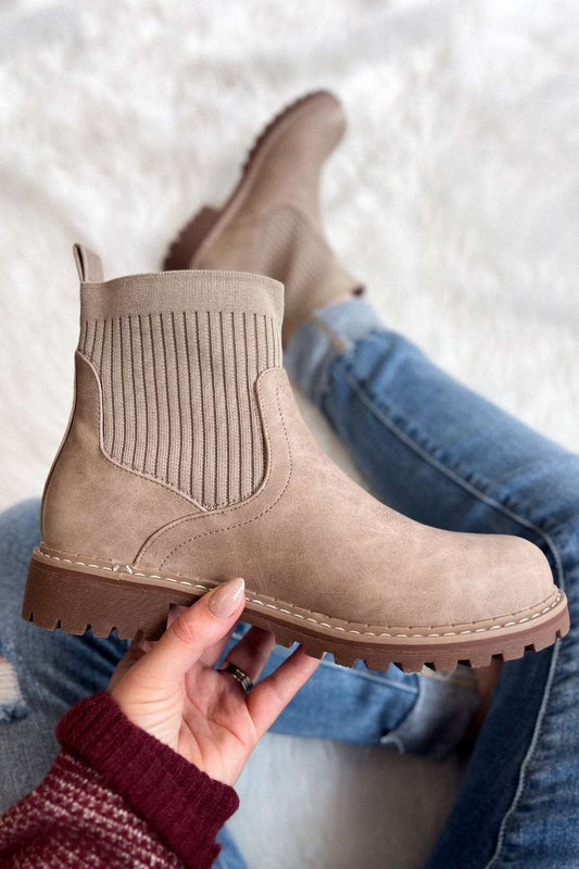 Wygodne buty damskie w stylu chalet, idealne na zimę