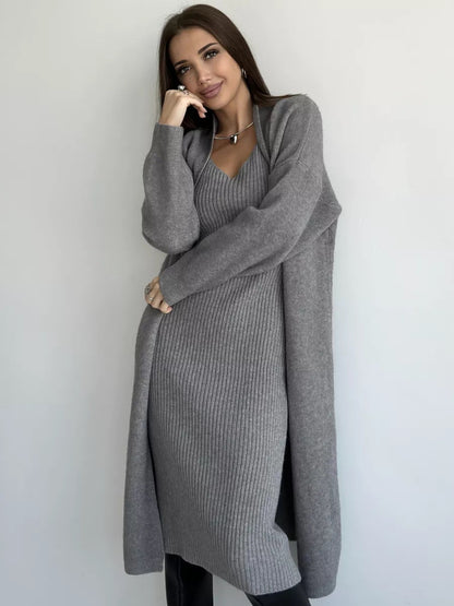 Elegancka sukienka maxi z ciepłym kardiganem