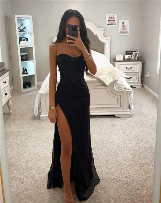 Freya - Sukienka Elegance z rozcięciem