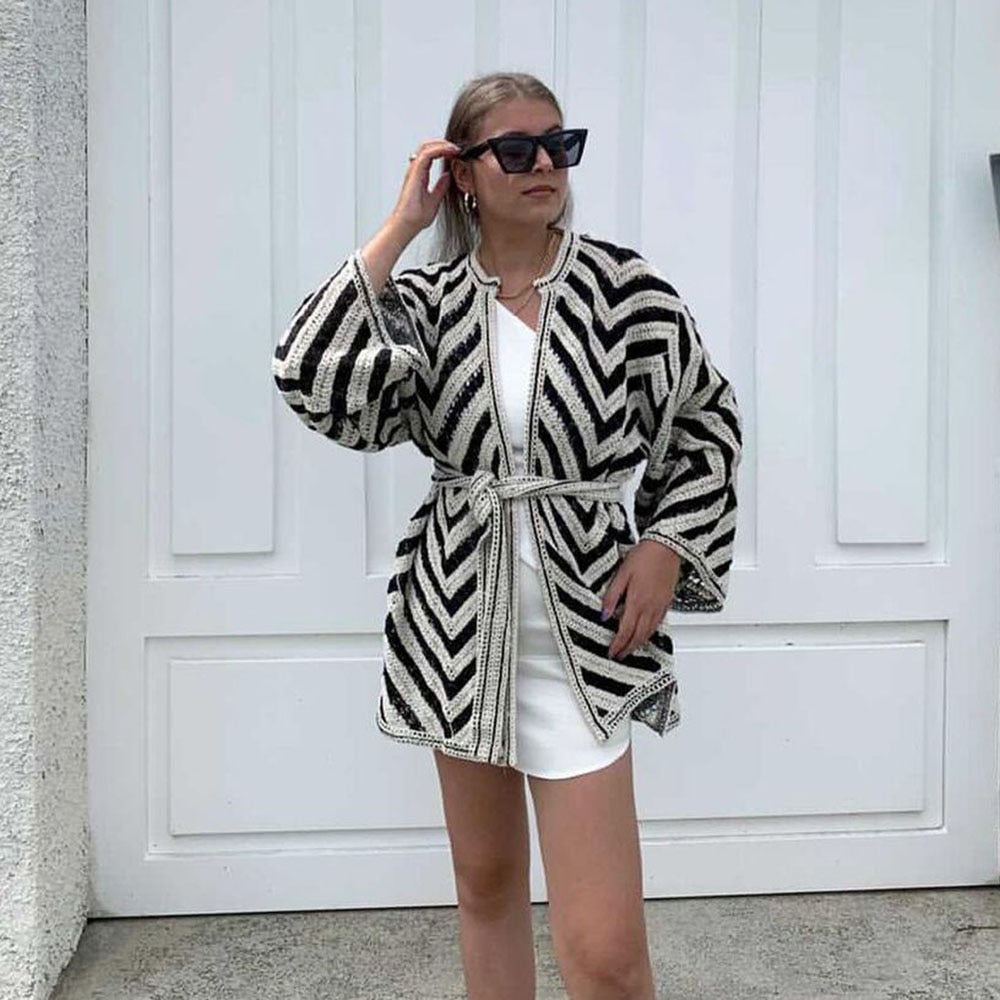 Vera Vintage Kimono | Stylowe i swobodne kimono
