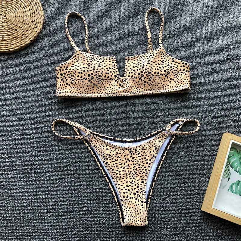 AquaLivv - Brazylijskie bikini z dekoltem w szpic