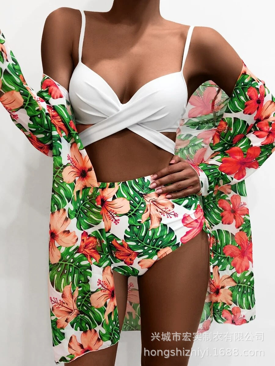 Wygodne przewiewne letnie bikini