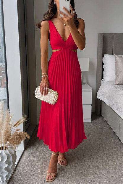 Plisowana sukienka maxi z detalem w talii