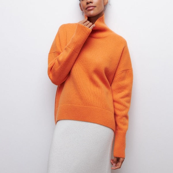 Sweter z kołnierzem rolowanym Nelly