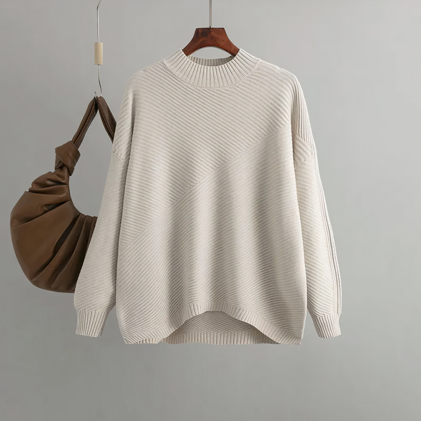 Sweter z dzianiny w stylu vintage - Senna