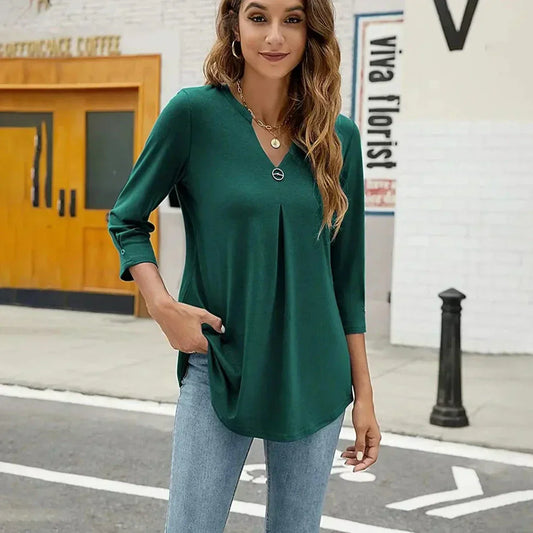 ANITA | Luźna bluzka biurowa z dekoltem w szpic