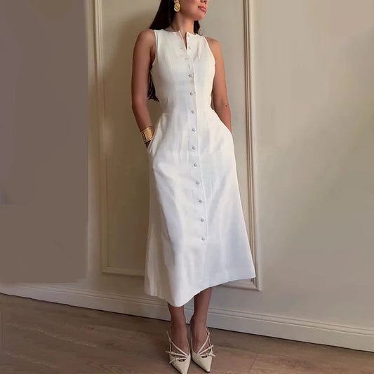 Letnie sukienki bez rękawów z guzikami i eleganckim krojem
