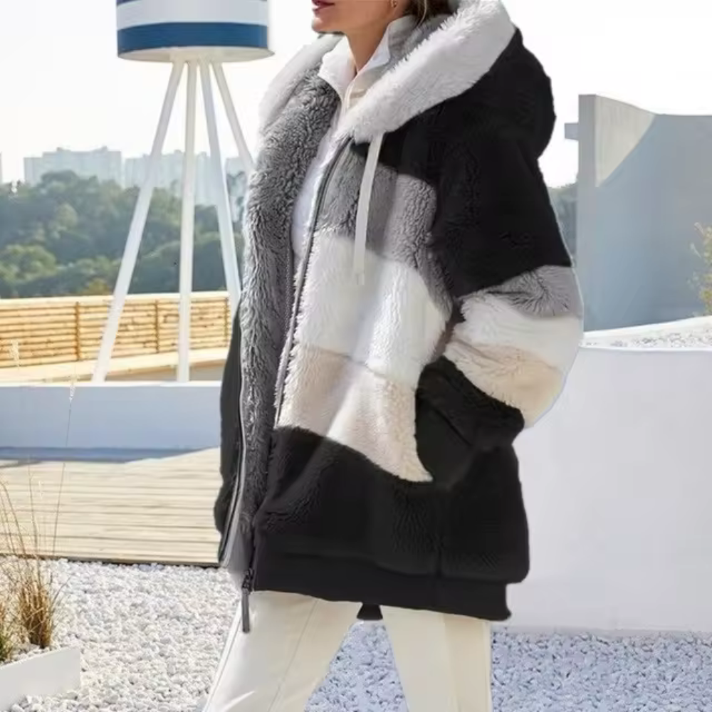 Sabina - Elegancki pluszowy płaszcz oversize