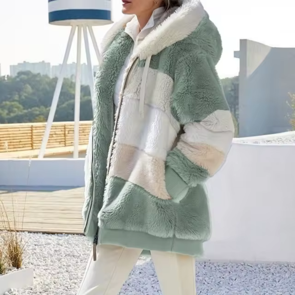 Sabina - Elegancki pluszowy płaszcz oversize