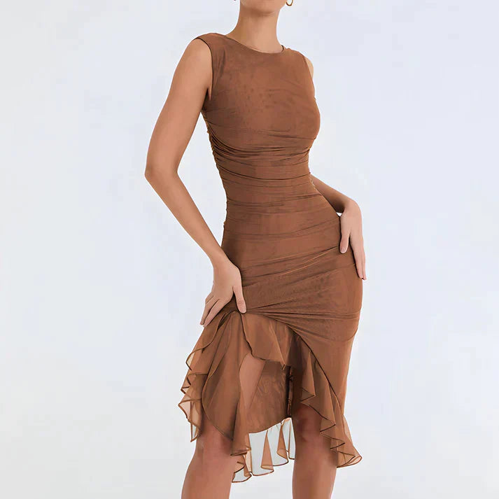 Fenna - Elegancka sukienka bodycon z falbanami