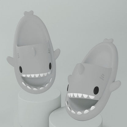 SharkToes™: Sandały z motywem rekina